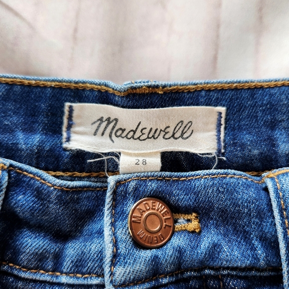 Madewell "High-Rise Denim Shorts, Glenoaks Wash: Cutoff Edition" Women's Size 28 - Picture 5 of 11